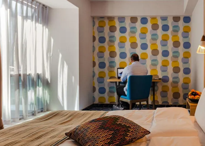 Хотел Marina 3*