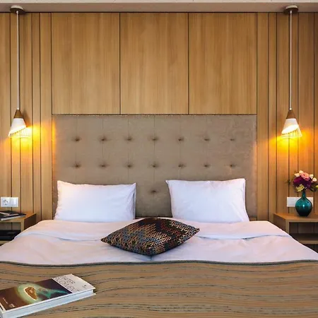 Ξενοδοχείο Marina 3*