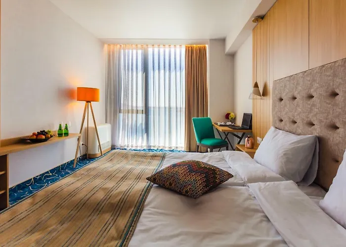 Marina Hotel 3*