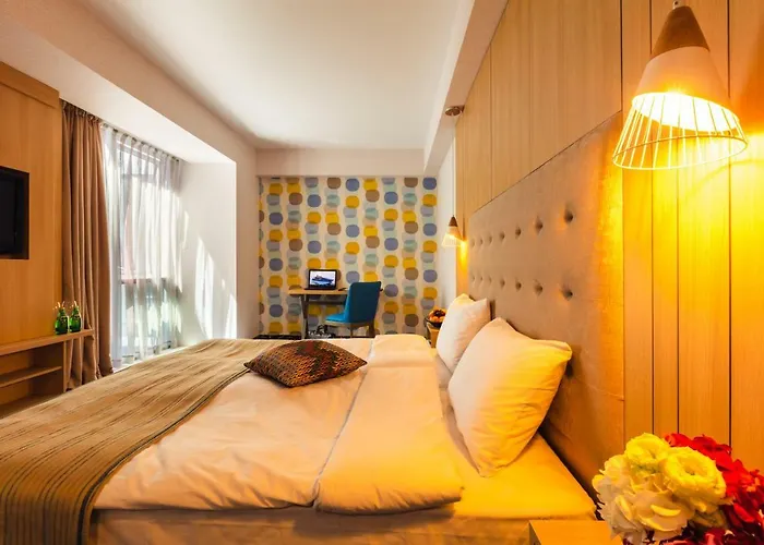 Marina Hotel 3*